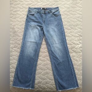 Kut From The Kloth Kelsey Fab Ab Ankle Flare with Raw Hem, size 10